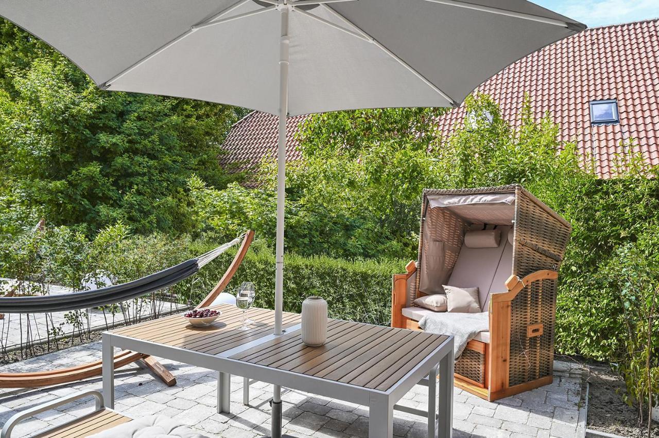 Op De Dueuen Appartement Fehmarn Buitenkant foto